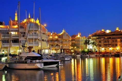 Puerto Marina Palace Benalmádena Esterno foto