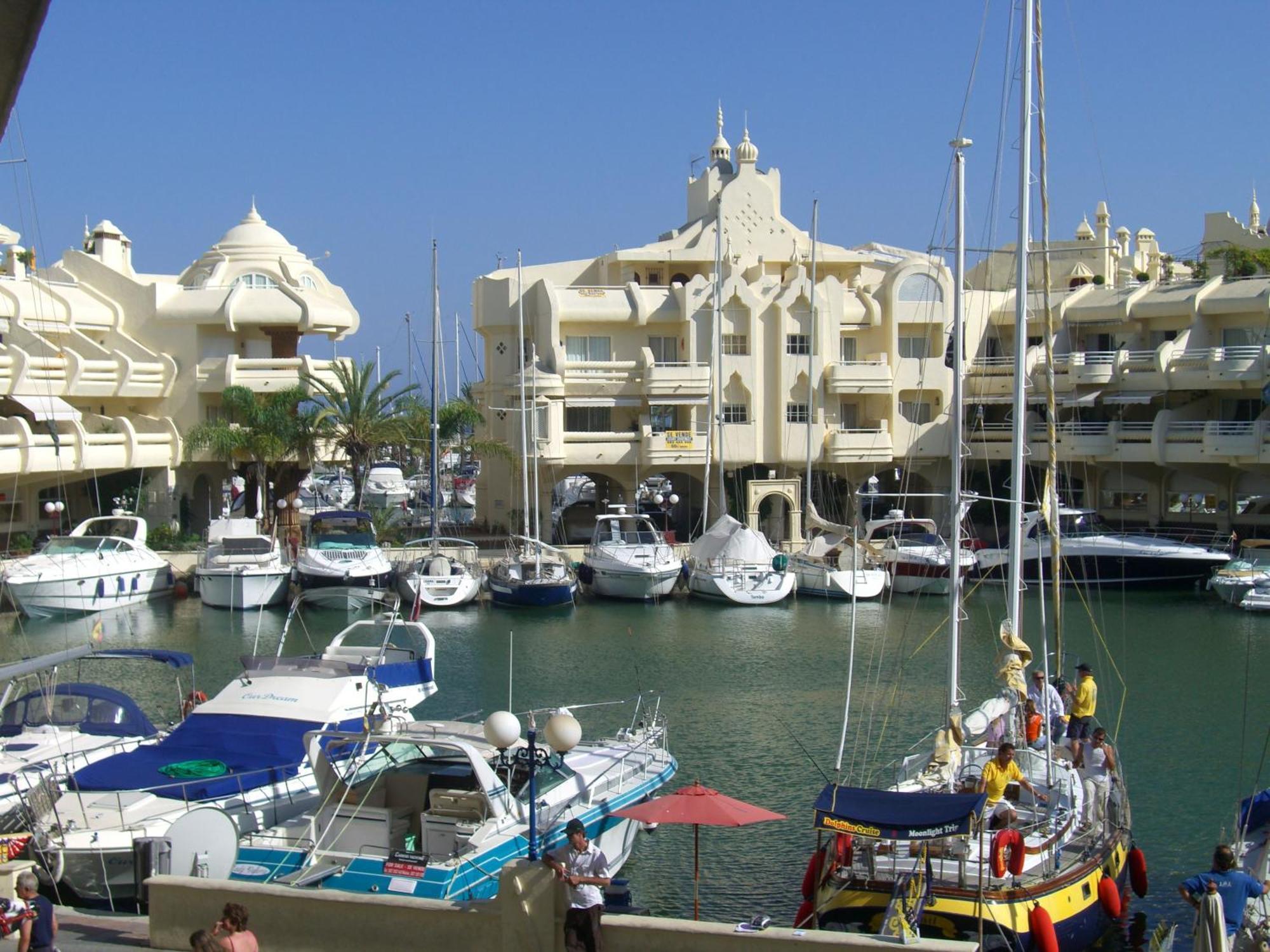 Puerto Marina Palace Benalmádena Esterno foto